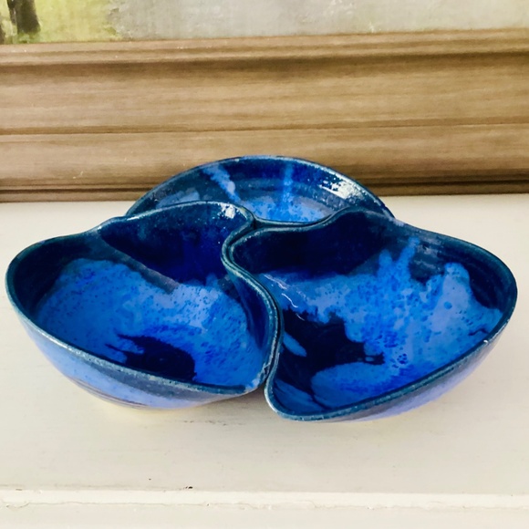 Studio Pottery Blue Glaze Triple Pinched Large Bowl Serving Dish Artist Signed - Picture 7 of 12